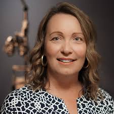 Tracy Poling's Instagram, Twitter & Facebook