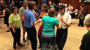 Here's a list of the 20 best popular line dance songs for groups, from the wobble to american country wedding classics. 20 Popular Line Dance Songs For Groups Updated 2017 Billboard Billboard