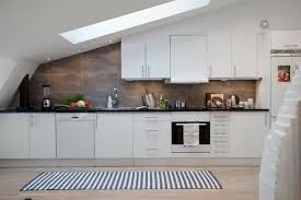 Wohnung Einrichten Wohnideen Fur Zimmer Mit Dachschrage Kuchendesign Kuche Dachschrage Wohnung