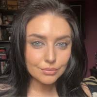 10 "Elizabeth Hackney" profiles