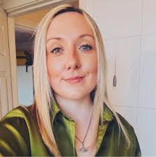 So today was a pretty big step up for me, I moved into my own lil studio…