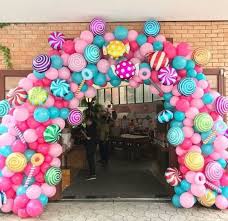 1st Birthday Party Decorations At Home India Pin By India Thomas On Niver Candy Theme Birthday Party Candy Birthday Party Candy Land Birthday Party