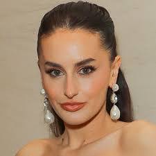 Brittany Judd's Instagram, Twitter & Facebook