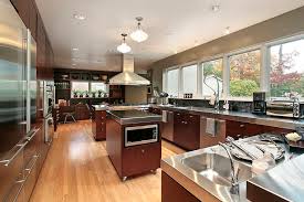 Al ser una cocina pequeña no te cabrán muchos,. Cocina Cuadrada Con Forma De U O L Mas De 50 Ideas Para Elegir