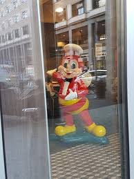 Jun 29, 2021 · garbanzo mediterranean fresh, a woworks brand, has partnered with ohm concession group llc to open a new restaurant at salt lake city airport on june 28. Fast Food Jollibee Picture Of Jollibee Milan Tripadvisor