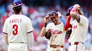 Phillies players' children all growing up together