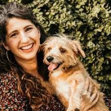 Casey Applegate's Instagram, Twitter & Facebook