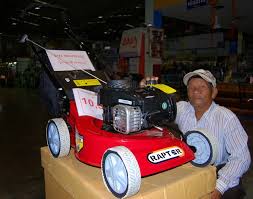 Garden tool repairs, service and sharpening. Buriram House Builder August 2014