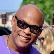 Herman Ross (@derealtorross) • Instagram photos and videos