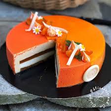 Les fruits frais, on adore ! Entremet Frais D Ete Abricot Et Base Cheesecake Speculoos Ciciya Patisserieandco Abricot Base Cheesecak Creme Fur Torten Saftige Kuchen Sommergerichte