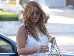 Helena paparizou (έλενα παπαρίζου) στίχοι αν με δεις να κλαίω (an me deis na klaio): Elena Paparizoy O Antras Ths Zwhs Ths Andreas Kapsalhs Kai H Spania Emfanish Toy Zeygarioy Trikalaidees Gr Trikala Idees