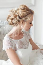 For a contemporary take on this vintage bridal hairstyle, tuck half of your hair into an updo and let the rest flow loose in a low ponytail. 20 Trendy And Impossibly Beautiful Wedding Hairstyle Ideas Deer Pearl Flowers