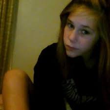 Lili Williams (@lilirose123)