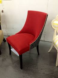Suzanne Kasler S Hunt Chair Looking Sharp In Red Fabric Dining Chairs Hickory Chair Chair