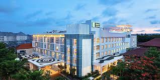 Located 20 minutes away from the bali airport, the holiday inn bali benoa serves as a phenomenal resort destination for the whole family. Holiday Inn Express Baruna Bali Ihg Hotel