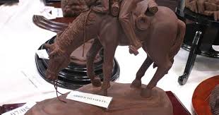 Gulfood Chocolate 23 Food Sculpture Chocolate Sculptures Chocolate Art