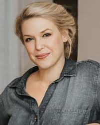 Lisa Sperle's Instagram, Twitter & Facebook