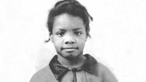 Maya angelou is, true to the title of her own poem, a phenomenal woman. few people can say maya angelou was the second poet to perform at a presidential inauguration; Biography Caged Bird Legacy