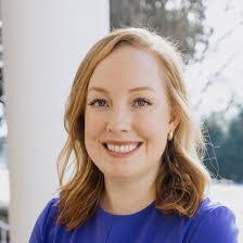 Sandy Senn's Instagram, Twitter & Facebook