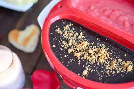 Pour la saint valentin, nous vous proposons une recette qui se déguste entre amoureux ou qui met du baume au coeur des célibataires : Concours Fondue Au Chocolat A La Mexicaine Pour La Saint Valentin Les Pepites De Noisette