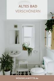 Altes Bad Verschonern In 2020 Kompaktes Badezimmer Minimalistisches Badezimmer Badezimmer Grun