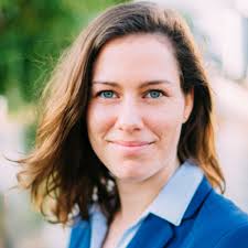 Lena Strauss's Instagram, Twitter & Facebook