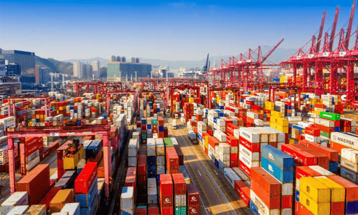 Dịch Vụ Vận Chuyển Hàng Đường Biển Đi Hong Kong Từ Việt Nam và ngược lại