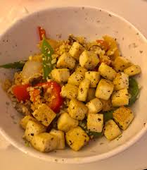 Meanwhile cook the noodles according to pack instructions. Cauliflower Rice Stir Fry Tofu 250 Calories Delicious Dinner Cico