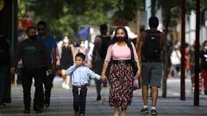 El bono dueña de casa, también conocido como bono de protección, es un aporte que entrega el gobierno a las familias más vulnerables del país. Bono Duena De Casa Revisa Con Tu Rut Si Eres Beneficiaria Y Como Cobrarlo En Cancha