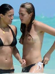 Top 50: Cara Delevingne Nude Pussy & Sexy Tits Galleries (2025)