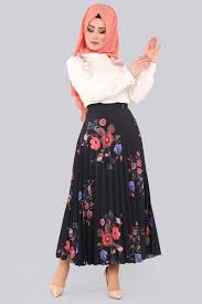 Modaselvim Desenli Tesettur Etek Modelleri Moda Tesettur Giyim Etek Etek Modelleri Giyim