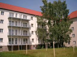 Wohnungen, wgs, zimmer (möbliert und unmöbliert). 2 Zimmer Wohnung Zum Verkauf Einsteinstrasse 1 04229 Leipzig Plagwitz Mapio Net