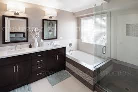 Bathroom Vanity Next To Bathtub
