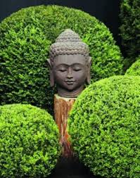 Awesome Buddha Statue For Garden Decorations Bouddha Jardin Jardins Champetres Jardin Japonais