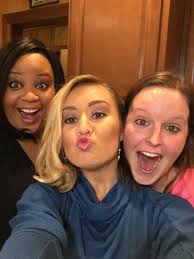 Amanda Klingbail (@AKlingbail)