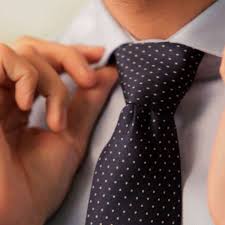Here you may to know how to tie half windsor knot youtube. How To Tie A Windsor Knot Howcast