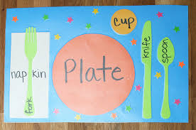 These diy placemat ideas and tutorials will help you narrow down which style and patterns you like best. Diy Table Setting Placemats