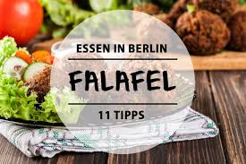 11 Berliner Imbisse Bei Denen Ihr Leckere Falafel Bekommt Mit Vergnugen Berlin Berlin Essen Falafel Imbiss