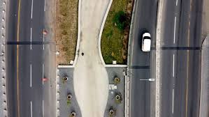 Santiago de chile entró anoche en cuarentena total sorprendida por la velocidad que alcanzó esta semana la pandemia, que superó las proyecciones oficiales, provocó un salto de 60 por ciento en la. Como Se Comparan Los Desplazamientos En Zonas Metropolitanas De America Del Sur