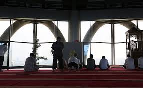 Jun 26, 2021 · atau melaksanakan sholat dzuhur dan ashar di waktu ashar. Niat Sholat Dzuhur Sendiri Maupun Saat Menjadi Imam Arab Latin Dan Terjamahannya Jurnal Garut