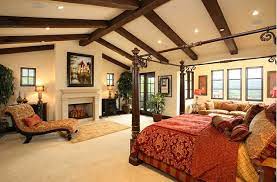 The Space And Warmth Of This Bedroom Is What I Like Spanish Bedroom Spanish Living Room Master Bedrooms Decor