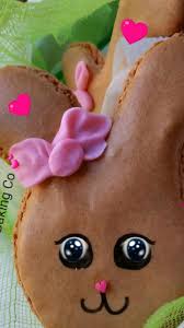 Amy Bouzaglo (@bakingupmagic)