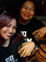 Bremerton bar with great drinks and food