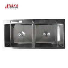 The home owner can be found on the upper floor of the house. Kitchen Sink Bolzano 8448 Roma Original Shopee Indonesia