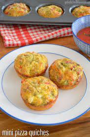 Mini Pizza Quiche Crustless Quiche That Is Great In The Lunch Box For Dinner Or Even Breakfast Lunch Box Recipes Easy Family Meals Family Friendly Meals