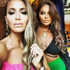 Pretty Electric (@prettyelectriclife) • Instagram photos and videos