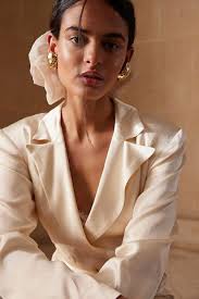 5 Fall Buys That Stylish Jet-Setters Are Currently Shopping