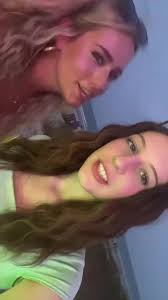 beachin with bestie 🤍 @pip💌