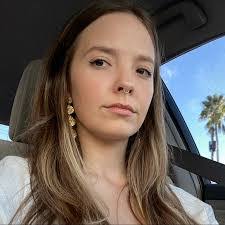 Katie Schlabach's Instagram, Twitter & Facebook