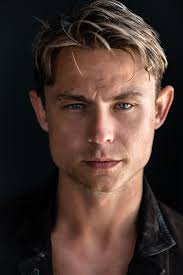 Die Neue (TV Movie 2015)